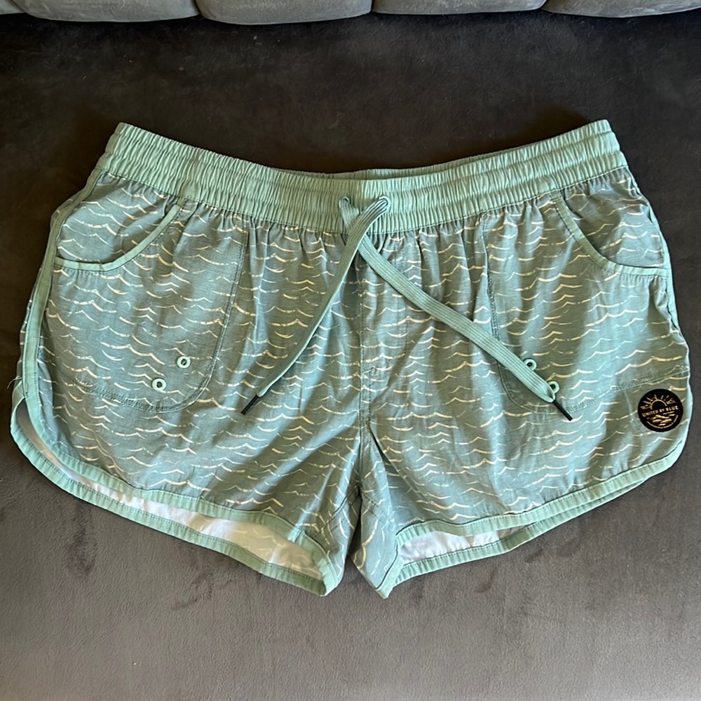 UNITED BY BLUE Women’s Swim Shorts